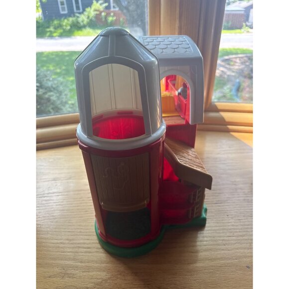 Fisher Price Little People Farm Set W/ Animals & Figures 2015 Playset - Picture 8 of 11